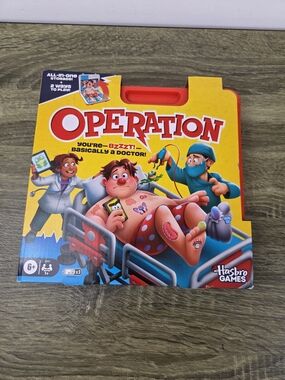 Operation Electronic Board Game with All-in-One Carrying Case Hasbro NEW